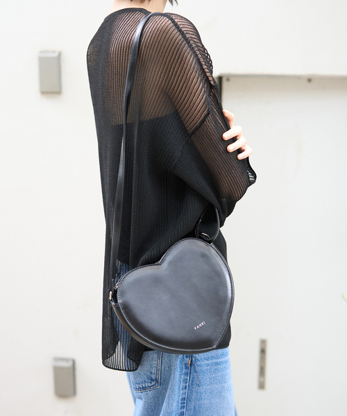 Rouge vif（ルージュヴィフ）の「【YAHKI/ヤーキ】W FACE ハートショルダーポシェット（ショルダーバッグ・レディース・ブラック・フリー）」の4枚目の写真