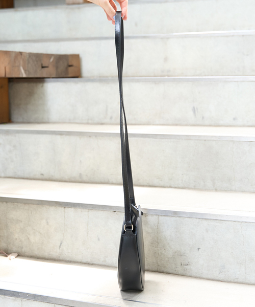 Rouge vif（ルージュヴィフ）の「【YAHKI/ヤーキ】W FACE ハートショルダーポシェット（ショルダーバッグ・レディース・ブラック・フリー）」の9枚目の写真