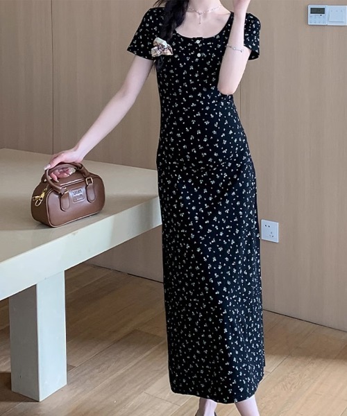 NANAHACHI（ナナハチ）の「ヘンリーネック 小花柄 ロングワンピース（ワンピース・レディース・ブラック/グレー/ネイビー・FREE）」の18枚目の写真
