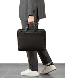 World Traveler（ワールドトラベラー）の「アーレイF A4サイズ収納可能 14inchPC収納 68851（ビジネスバッグ・メンズ）」