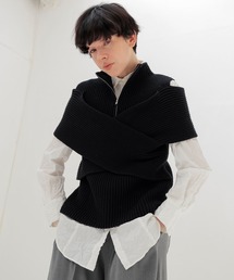 C/W cross slit zip pullover(クロススリットジッププルオーバー)