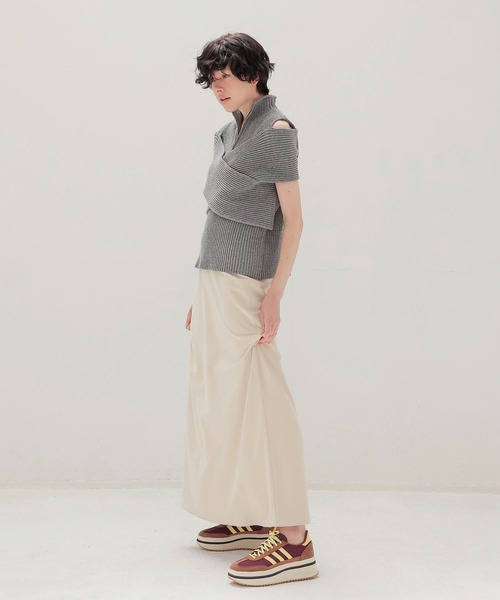 DRESSLAVE（ドレスレイブ）の「C/W cross slit zip pullover(クロススリットジッププルオーバー)（ニット/セーター・レディース・ブラック/グレー・38）」の14枚目の写真