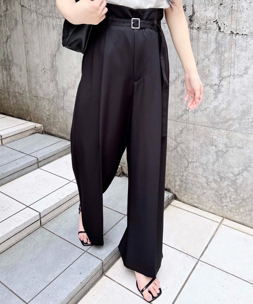 INGNI（イング）の「【WEB限定】共ベルト付ワイドパンツ（スラックス・レディース・チャコールグレー/ブラック/ベージュ・S/M）」の11枚目の写真