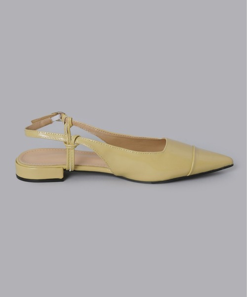 Olu.（オルドット）の「ストラップフラットパンプス（パンプス・レディース・ブラック/マスタード・35/37/39）」の10枚目の写真