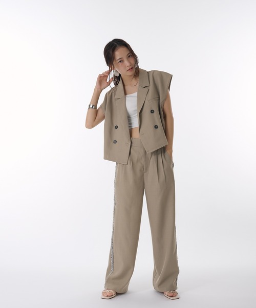 MUHET(ミュエータ)の「【set up可能】side glitter line slacks / サイドグリッターラインスラックスパンツ(スラックス・レディース・ベージュ/ブラック・MEDIUM/LARGE/SMALL)」の18枚目の写真