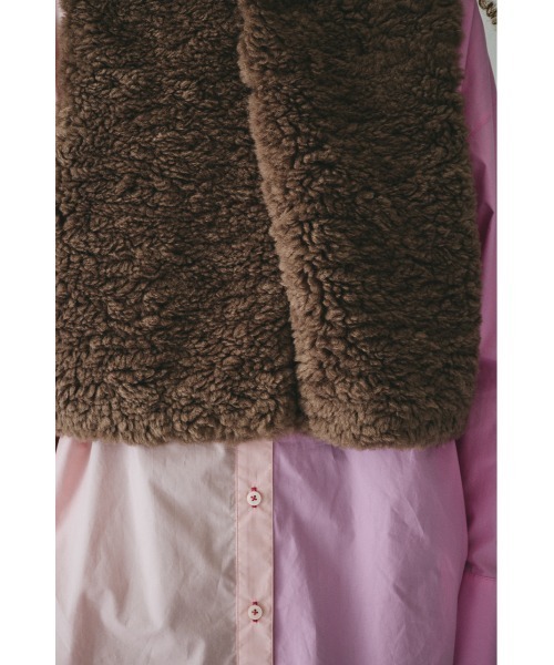 HeRIN.CYE(ヘリンドットサイ)の「Fur like vest ファーライクベスト(ベスト・レディース・グレー/ブラウン・FREE)」の8枚目の写真