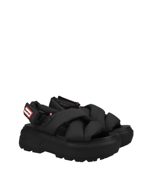 HUNTER(ハンター)の「ユニセックス シティ リベル パフド クロスオーバー サンダル(サンダル・レディース・ブラック/オフホワイト・UK8/UK7/UK6/UK5/UK4/UK3/UK9)」の4枚目の写真