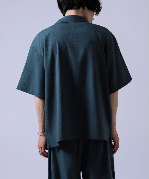 Crownor（クラウノアー）の「リネンタッチ ルーズシャツ（シャツ/ブラウス・メンズ・ブラック系/ブラック/ブルーグレー・LARGE/MEDIUM/SMALL）」の16枚目の写真