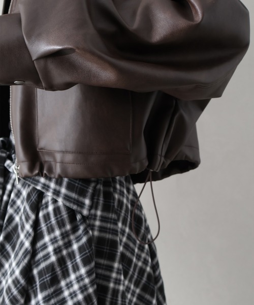 SpRay（スプレイ）の「ヴィンテージレザーショートブルゾン（ブルゾン・レディース・ブラウン/ブラック・FREE）」の10枚目の写真