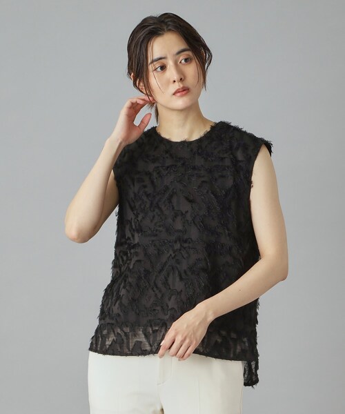 DRESSTERIOR（ドレステリア）の「【セットアップ可/トレンド】カットジャカードフレンチスリーブブラウス（シャツ/ブラウス・レディース・ブラック/アイボリー・34/36/38）」の11枚目の写真