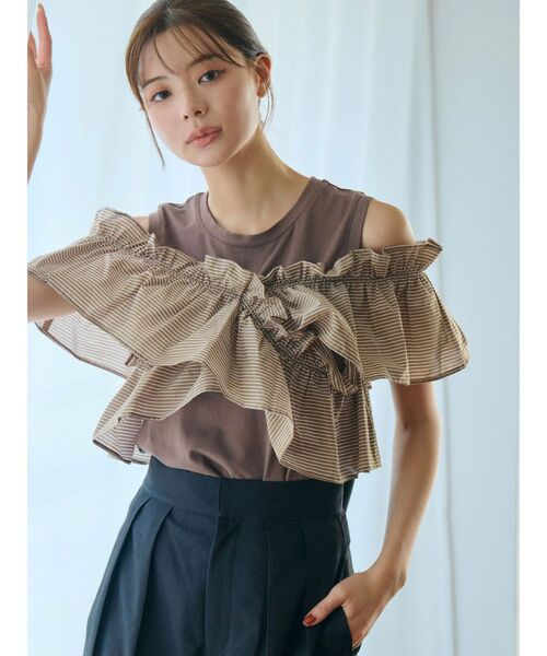 TONAL（トーナル）の「マルチWAYフリルトップス（Tシャツ/カットソー・レディース・ブラック/グレー/ブラウン・MEDIUM）」の12枚目の写真