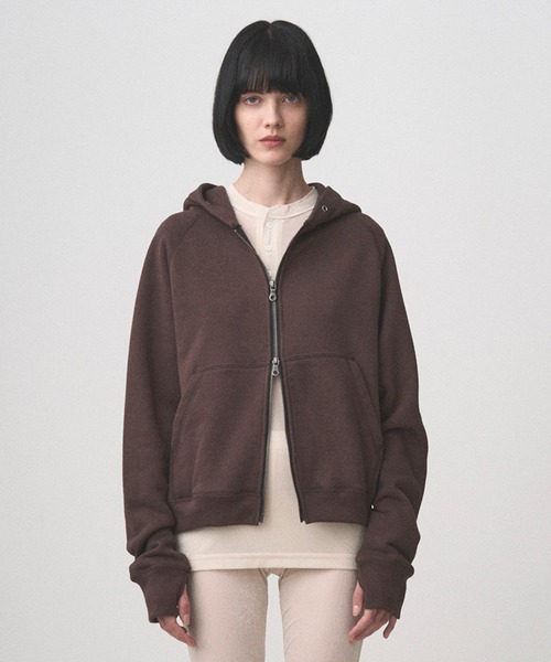 Juha(ユハ)の「CROP ZIP HOODIE(パーカー・メンズ・ブラウン/ブラック/チャコールグレー・3/4)」の3枚目の写真
