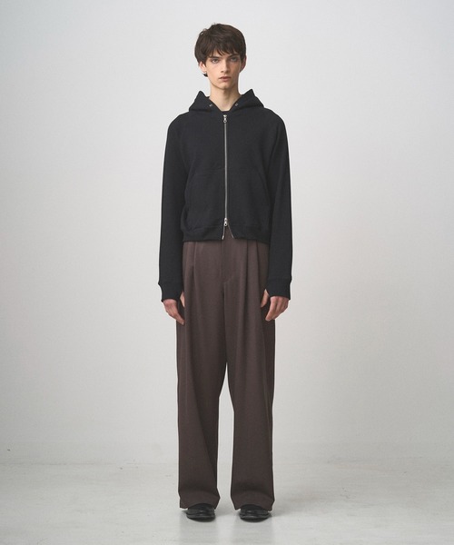 Juha(ユハ)の「CROP ZIP HOODIE(パーカー・メンズ・ブラウン/ブラック/チャコールグレー・3/4)」の9枚目の写真