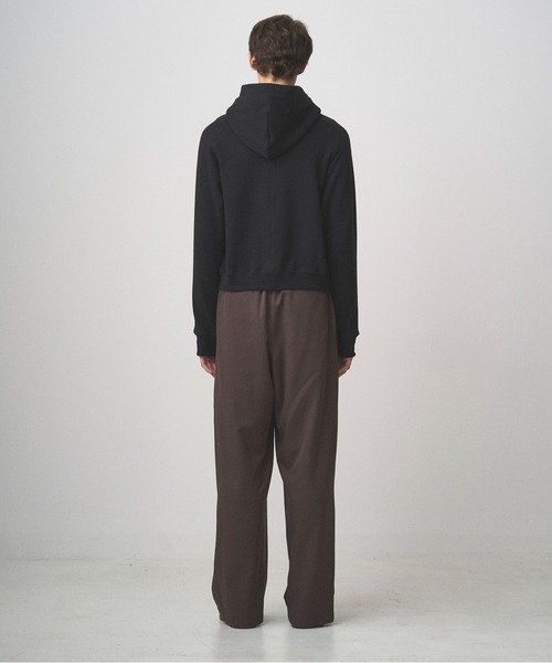Juha(ユハ)の「CROP ZIP HOODIE(パーカー・メンズ・ブラウン/ブラック/チャコールグレー・3/4)」の11枚目の写真