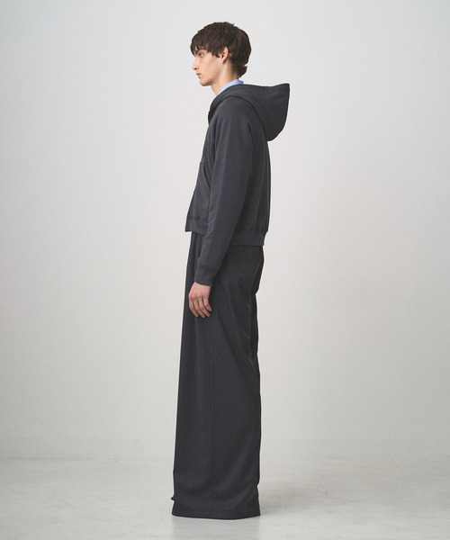 Juha(ユハ)の「CROP ZIP HOODIE(パーカー・メンズ・ブラウン/ブラック/チャコールグレー・3/4)」の7枚目の写真