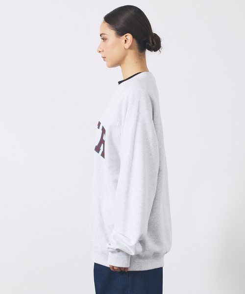 POLeR(ポーラー)の「【POLER/ポーラー】COLLEGE RAGLAN CREW スウェット/カレッジロゴ/ラグラン袖/ユニセックス(スウェット・メンズ・ネイビー/グレー系その他/エンジ・M/L)」の12枚目の写真