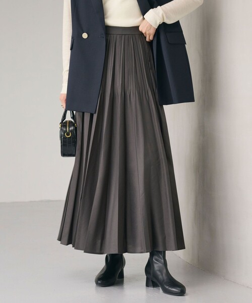 green label relaxing（グリーンレーベルリラクシング）の「シアー プリーツ スカート（スカート・レディース・ダークグレー/ホワイト/クリーム・FREE）」の4枚目の写真