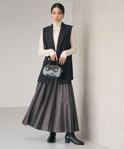 green label relaxing（グリーンレーベルリラクシング）の「シアー プリーツ スカート（スカート・レディース・ダークグレー/ホワイト/クリーム・FREE）」の5枚目の写真