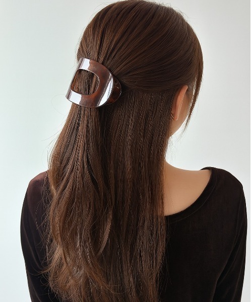 Shelly island(シェリーアイランド)の「ビッグアセチクリップ(バレッタ/ヘアクリップ・レディース・ブラック/ブラウン/その他・FREE)」の9枚目の写真