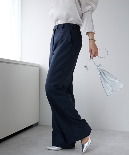 etre pret（エトレプレ）の「高機能ノータックワイドパンツ ※セットアップ可（スーツパンツ・レディース・ネイビー/ブラック・7号/9号/11号/13号）」の16枚目の写真