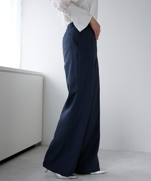 etre pret（エトレプレ）の「高機能ノータックワイドパンツ ※セットアップ可（スーツパンツ・レディース・ネイビー/ブラック・7号/9号/11号/13号）」の18枚目の写真