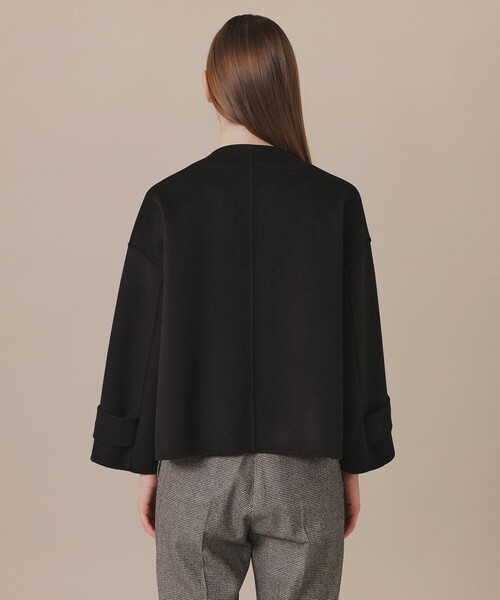 MACKINTOSH LONDON（マッキントッシュ ロンドン）の「【WEB・一部店舗限定】【ROSLEY/ロズリー】カシミヤブレンドウールリバーノーカラーコート（ノーカラーコート・レディース・ブラック・38）」の6枚目の写真