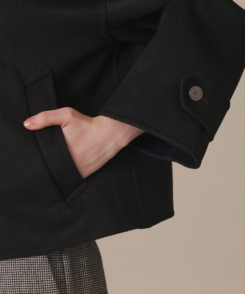 MACKINTOSH LONDON（マッキントッシュ ロンドン）の「【WEB・一部店舗限定】【ROSLEY/ロズリー】カシミヤブレンドウールリバーノーカラーコート（ノーカラーコート・レディース・ブラック・38）」の7枚目の写真