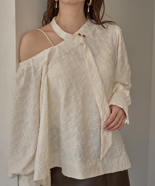 mideal(マイディール)の「deformation one shoulder blouse / デフォメーションワンショルブラウス(シャツ/ブラウス・レディース・アイボリー/ブラウン・FREE)」の8枚目の写真