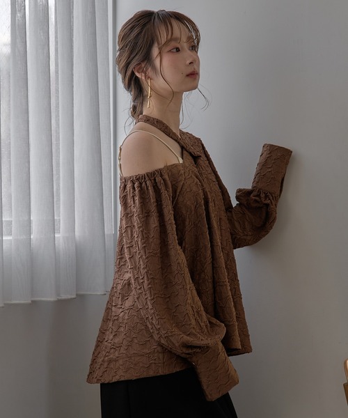 mideal(マイディール)の「deformation one shoulder blouse / デフォメーションワンショルブラウス(シャツ/ブラウス・レディース・アイボリー/ブラウン・FREE)」の16枚目の写真