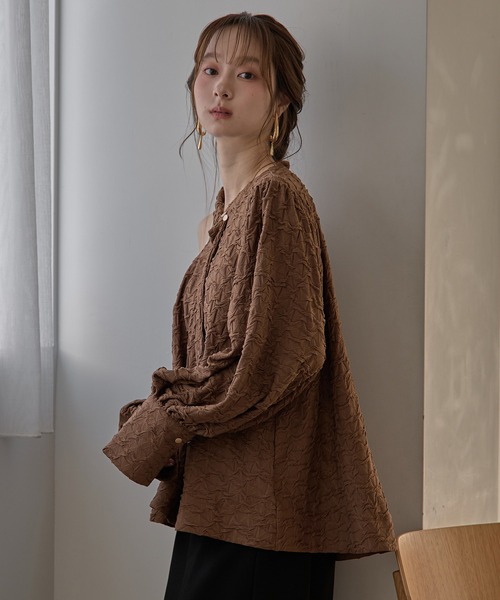 mideal(マイディール)の「deformation one shoulder blouse / デフォメーションワンショルブラウス(シャツ/ブラウス・レディース・アイボリー/ブラウン・FREE)」の14枚目の写真