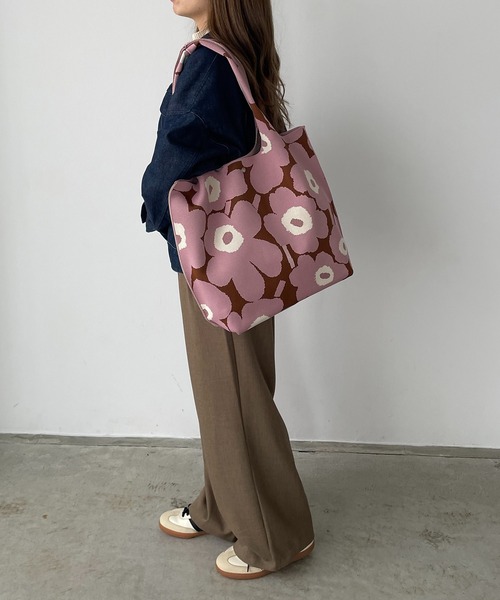 210nouve（トゥージュヌーブ）の「花柄 ニット トートバッグ（トートバッグ・レディース・ピンク/アイボリー/ブラック/ベージュ・FREE）」の14枚目の写真