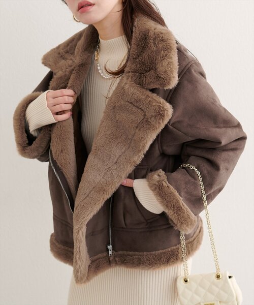 natural couture（ナチュラルクチュール）の「フェイクファームートンブルゾン（ブルゾン・レディース・ブラウン/モカ/アイボリー・FREE）」の4枚目の写真