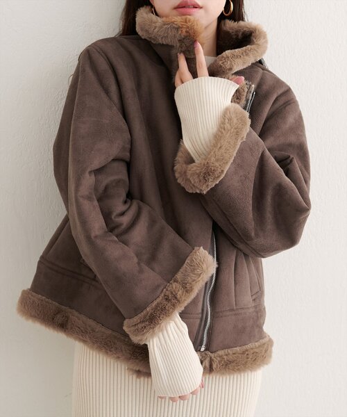 natural couture（ナチュラルクチュール）の「フェイクファームートンブルゾン（ブルゾン・レディース・ブラウン/モカ/アイボリー・FREE）」の10枚目の写真