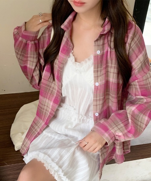 ONEP STAR(ワンピスター)の「ベーシック×チェック柄シャツ(シャツ/ブラウス・レディース・グリーン/ピンク/レッド/ネイビー/ベージュ/イエロー/オフホワイト/ライトブルー/イエロー系その他/グリーン×ピンク/ワインレッド・FREE)」の22枚目の写真