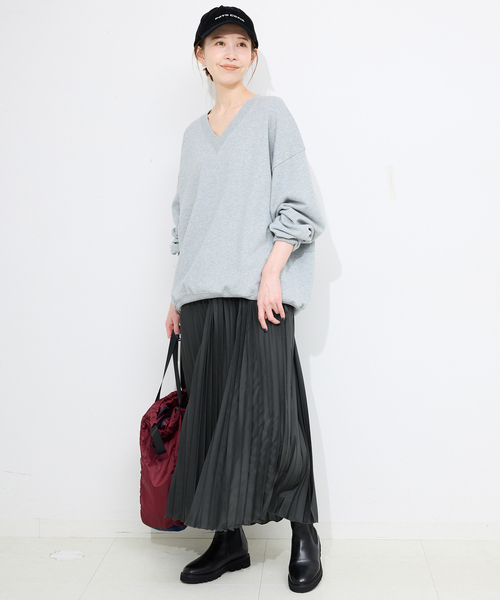 SLOBE IENA(スローブイエナ)の「パウダリーサテンプリーツキャミワンピース(ワンピース・レディース・カーキ/ブラック系その他・FREE)」の10枚目の写真