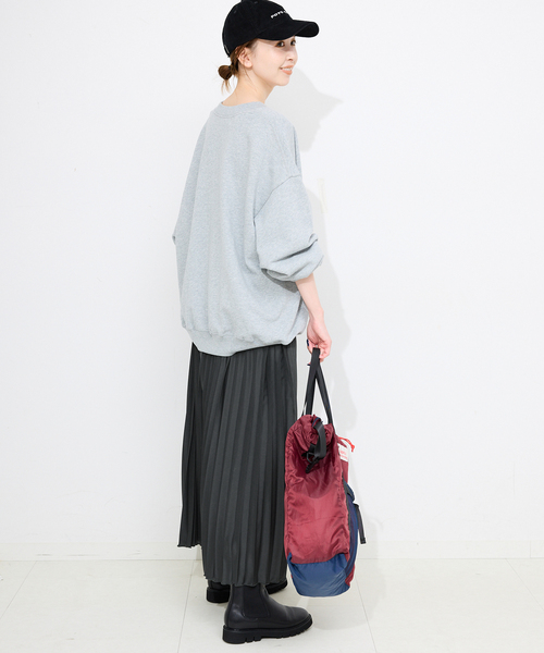 SLOBE IENA(スローブイエナ)の「パウダリーサテンプリーツキャミワンピース(ワンピース・レディース・カーキ/ブラック系その他・FREE)」の12枚目の写真
