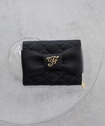 Maison de FLEUR（メゾンドフルール）の「キルティングFリボンウォレット（財布）」