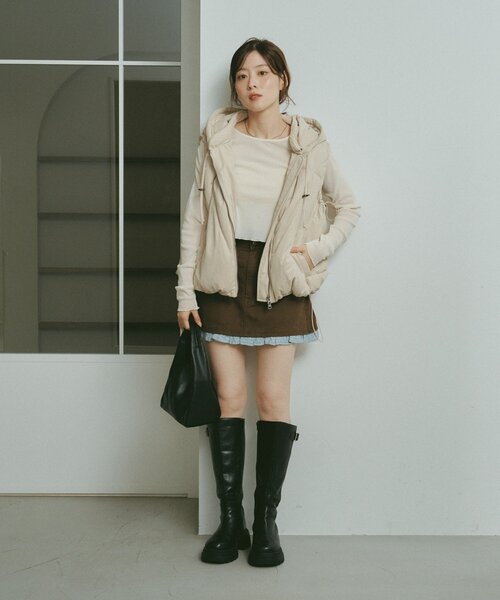 Kastane（カスタネ）の「フェイクスウェード中綿ベスト（ベスト・レディース・ブラック/アイボリー/ブラウン・FREE）」の13枚目の写真