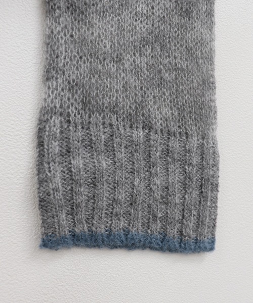 ISOOK（アイスー）の「バイカラーシアーモヘアカーディガン(chiica select) / シアーカーディガン ニットカーディガン 長袖 クルーネック 薄手 モヘアニット 透け感 透かし編み 無地 配色 アイボリー グレー 白（カーディガン/ボレロ・レディース・アイボリー/グレー・FREE）」の7枚目の写真