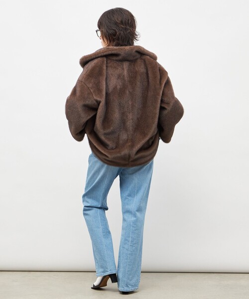 NOLLEY’S Sophi（ノーリーズソフィ）の「ECOPELフェイクファーショートコート（その他アウター・レディース・ダークブラウン/グレイッシュベージュ・38）」の11枚目の写真