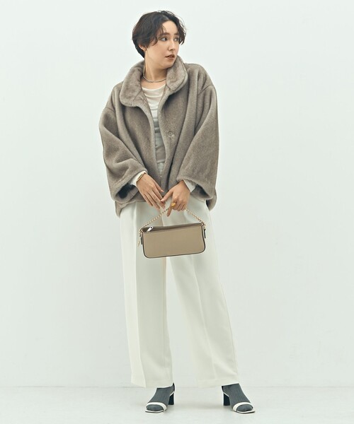 NOLLEY’S Sophi（ノーリーズソフィ）の「ECOPELフェイクファーショートコート（その他アウター・レディース・ダークブラウン/グレイッシュベージュ・38）」の18枚目の写真