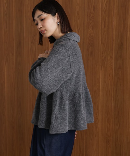 Bou Jeloud（ブージュルード）の「襟付きペプラムニット（ニット/セーター・レディース・チャコールグレー/ブラウン・FREE）」の10枚目の写真
