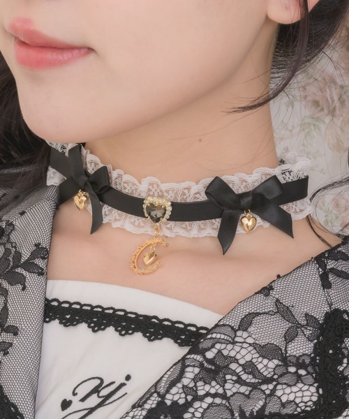ROJITA（ロジータ）の「ダブルリボンムーンチャームチョーカー（チョーカー・レディース・ブラック/ピンク/マルチ・FREE）」の3枚目の写真