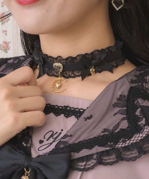 ROJITA（ロジータ）の「ダブルリボンムーンチャームチョーカー（チョーカー・レディース・ブラック/ピンク/マルチ・FREE）」の5枚目の写真