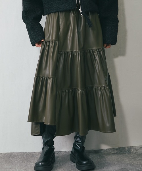 ANOTHER S（アナザーエス）の「ソフトレザー風ティアードスカート（スカート・レディース・カーキ/ブラウン/ブラック・FREE）」の16枚目の写真
