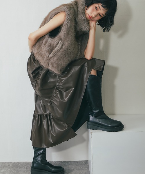 ANOTHER S（アナザーエス）の「ソフトレザー風ティアードスカート（スカート・レディース・カーキ/ブラウン/ブラック・FREE）」の5枚目の写真