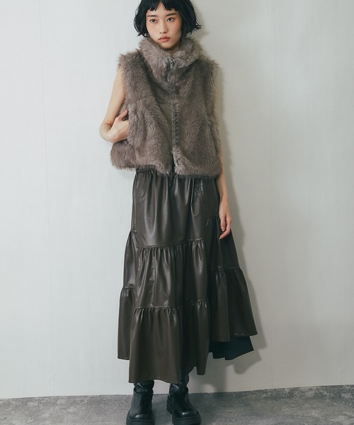 ANOTHER S（アナザーエス）の「ソフトレザー風ティアードスカート（スカート・レディース・カーキ/ブラウン/ブラック・FREE）」の7枚目の写真