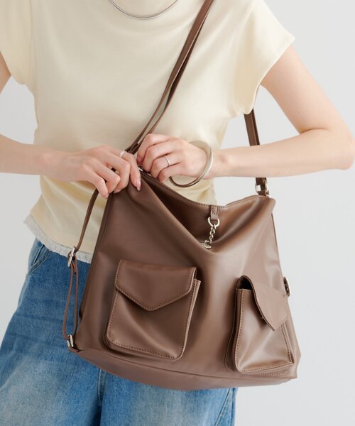 mystic（ミスティック）の「《マルチWAY》【@lily.s_y 企画】lilyチャーム3wayBAG（トートバッグ・レディース・ブラック/キャメル/ピンク/アイボリー/ダークブラウン・ONE SIZE）」の17枚目の写真