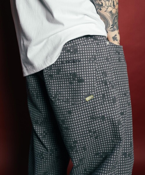 Subciety(サブサエティ)の「Baggy camo pants(その他パンツ・メンズ・グレー/グリーン・SMALL/MEDIUM/LARGE/X-LARGE)」の22枚目の写真