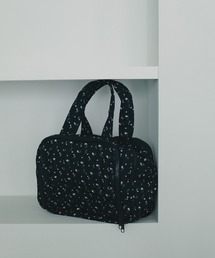 AJUGA.（アジュガ）の「メニイウェイキルティングポーチ（ポーチ）」